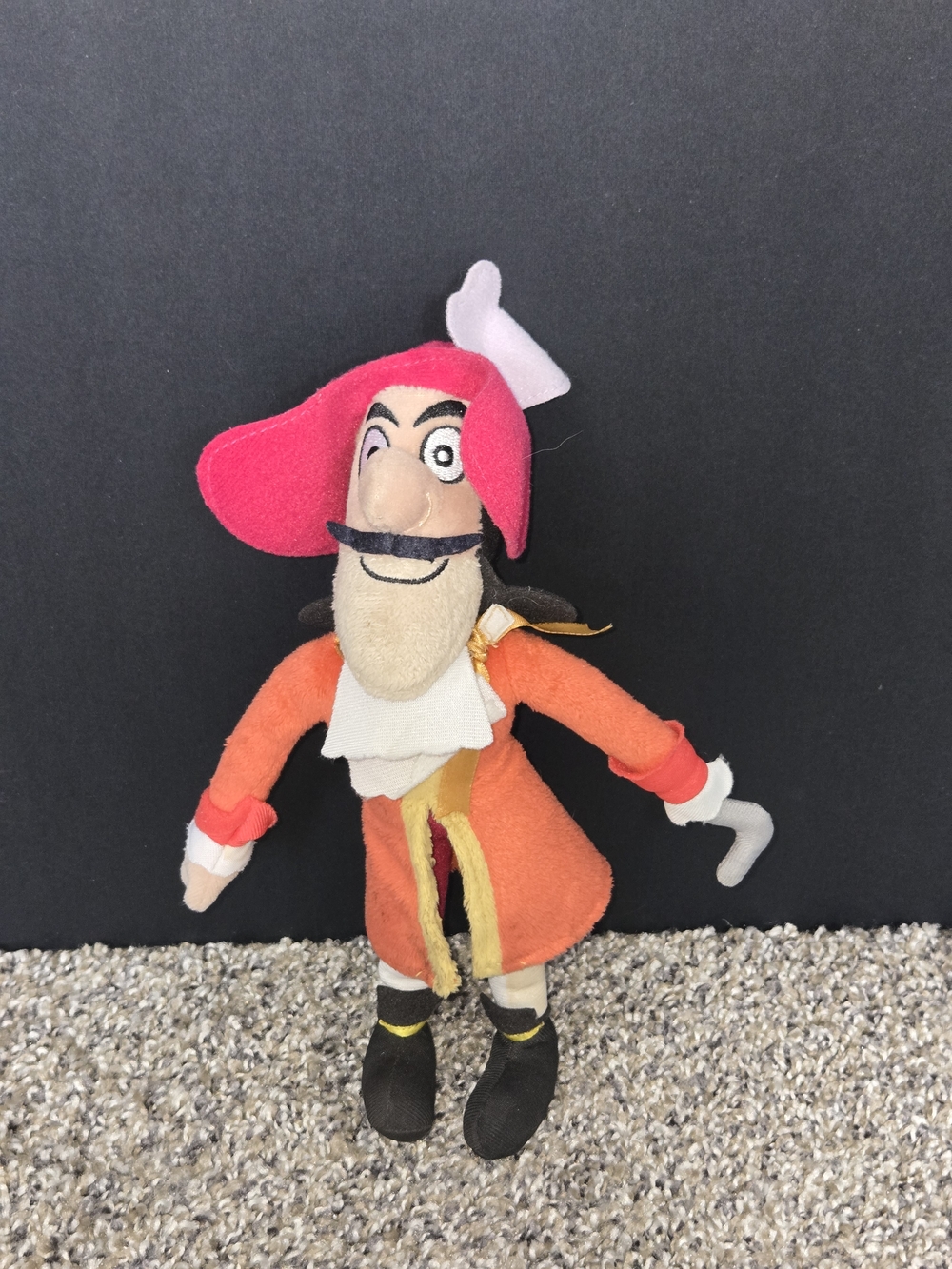 JAKE Neverland PIRATES CAPTAIN HOOK disney jr PLUSH stuffed JUST PLAY Peter Pan